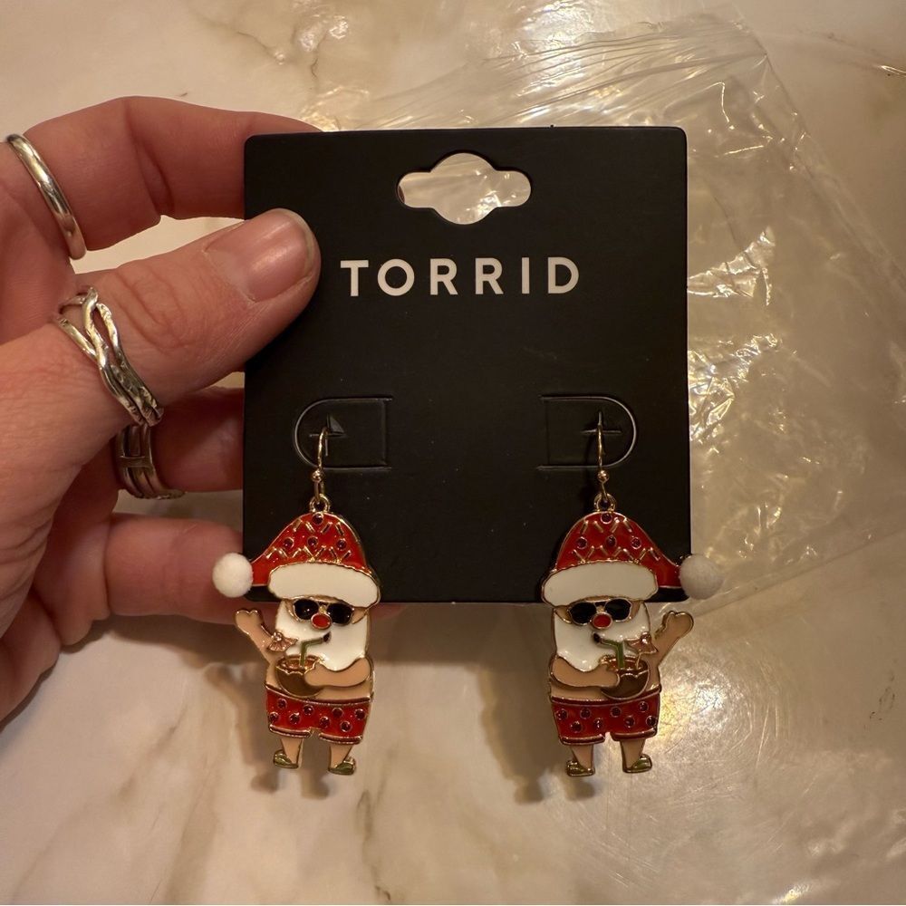 NWT Torrid Santa Earrings